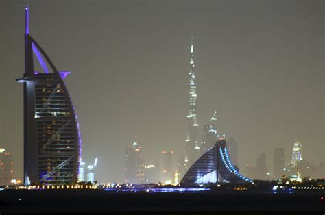 travels  visits burj al khalifa