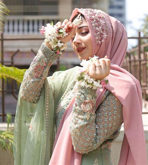 Pin By Thatbrowngirlblog On Indian Pakistani Wedding Inspo Bridal