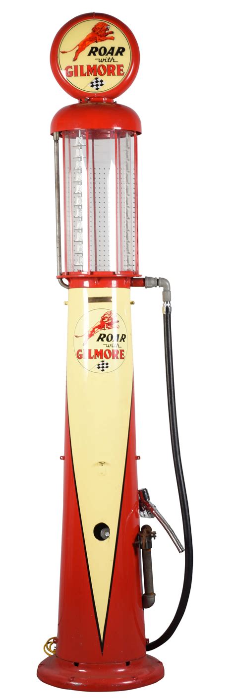 lot detail wayne  visible gas pump restored  gilmore gasoline