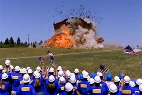 10 awesome videos of things blowing up