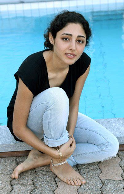 Mikrolet Golshifteh Farahani Banned From Returning To Her