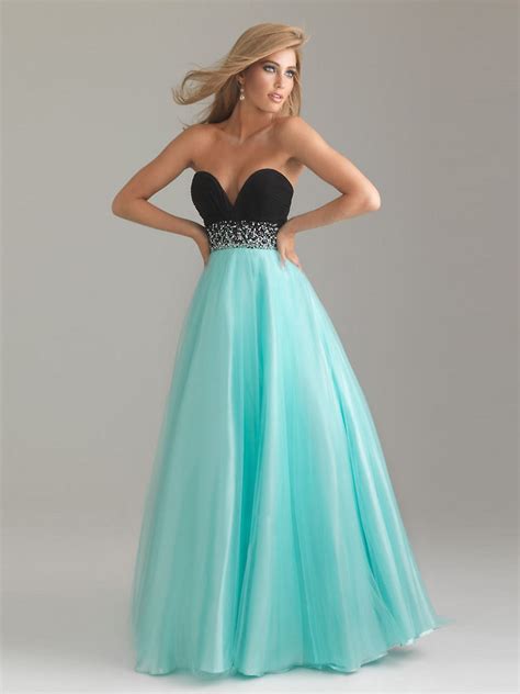 25 stunning prom dresses inspiration the wow style