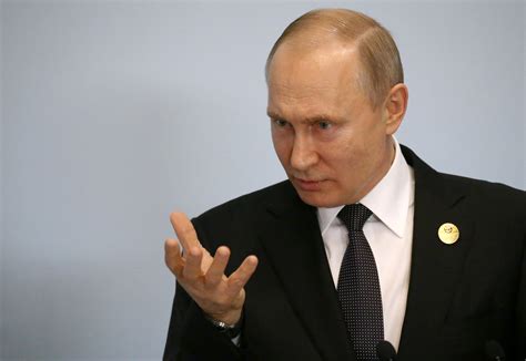 putin signs “internet sovereignty” bill that expands censorship ars