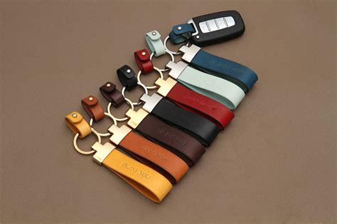 personalized leather key ring holder   navico llavero de cuero