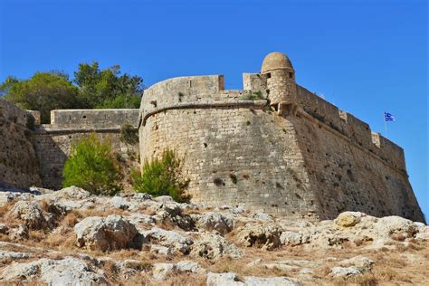 fortezza fortress rethymno allincrete travel guide  crete