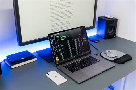 transform  laptop   desktop computer     nice  convenient  step