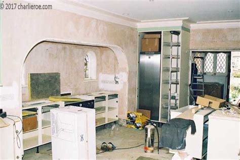 arts crafts movement fitted painted kitchens