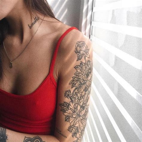 Tattoologistofficial On Instagram “ Susannawurz Tattoo
