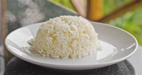 is it healthy to eat rice for lunch and dinner diet