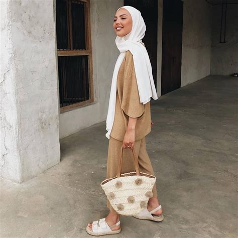 summer hijab outfit ideas that are totally comfy for