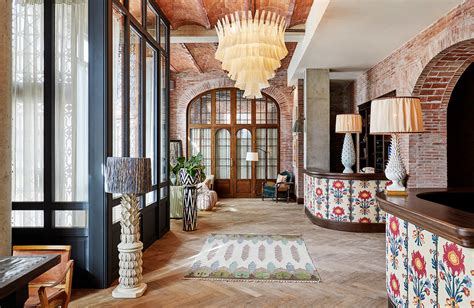 Hotel arts barcelona spa gay