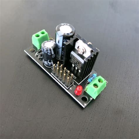integrated circuit regulator