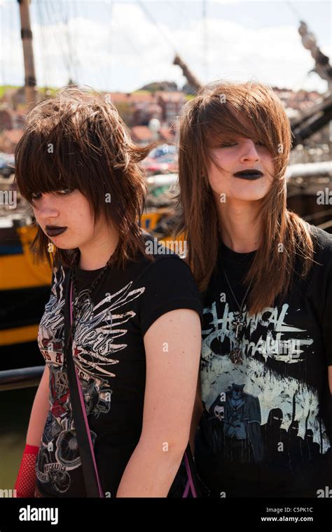 free teen emo goth pictures
