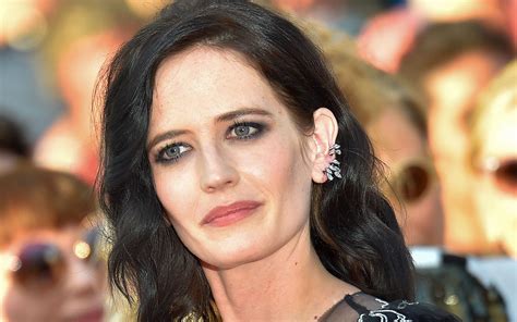 Bond Girl Eva Green Says 007 Should Always Be A Man