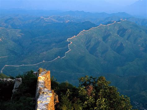hintergrundbild fuer handys chinesische mauer landschaft natur