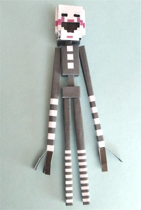 pixel papercraft  puppet fnaf character