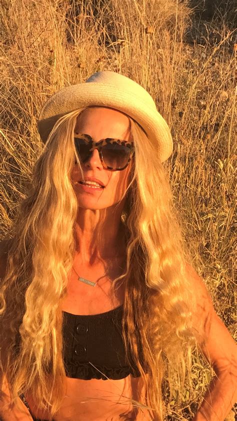laura bailey finds a new state of mind in comporta
