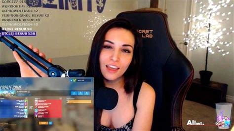Watch Twitch Streamer That Should Do Cam Or Porn Twitch