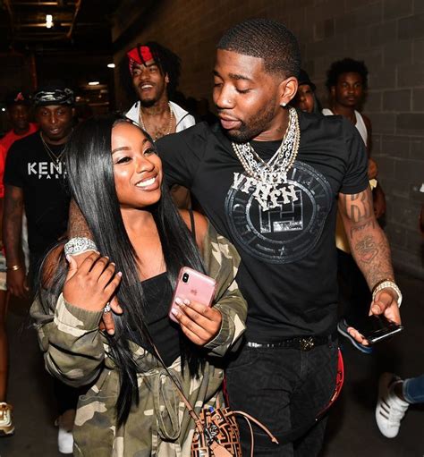 Reginae Carter’s Fans Believe That She’s Not Acting Naturally Around