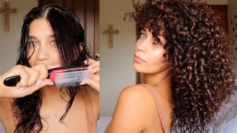 define curls   denman brush defined curly hair routine hack jayme jo youtube