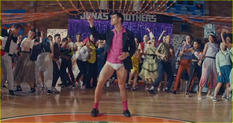 jonas brothers new what a man gotta do video pays homage to classic