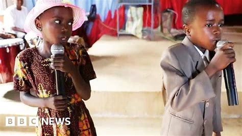 Nigeria S Male And Female Languages Bbc News