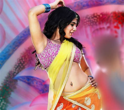 Samantha Ruth Prabhu Hot In Saree Navel