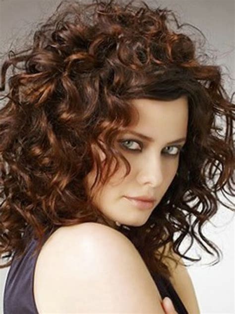 medium hairstyles  curly hair