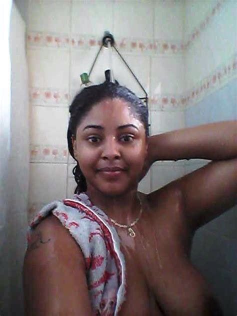 chubby kerala girl in oman nude exposing huge melons indian nude girls