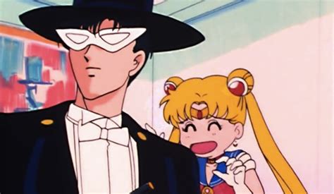 10 reasons why everyone but sailor moon knows tuxedo mask sucks rolecosplay