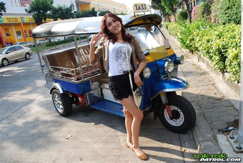 tuk tuk patrol sexy kim got picked up at tuktuk patrol facebook