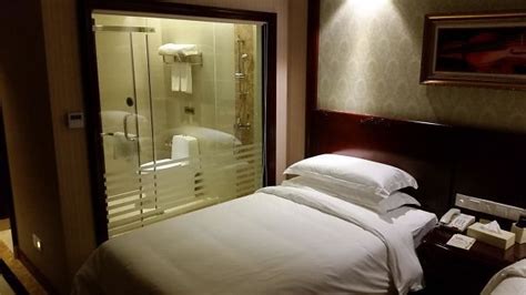 50 Hotels That Failed So Badly Its Funny Hotel Design Hotels Room