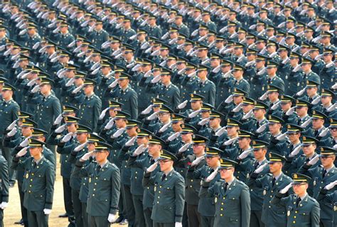 duners blog april   top ten largest armies