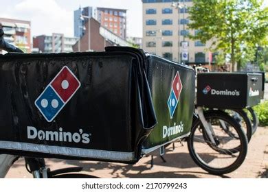 dominos delivery cycles images stock  vectors shutterstock