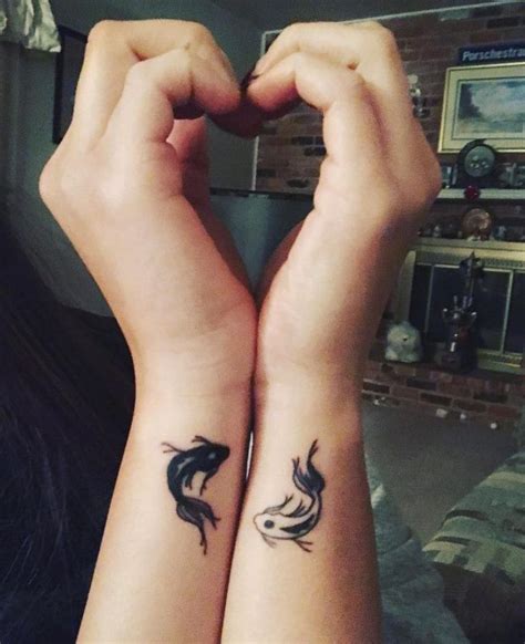 9 Couple Tattoo Matching Yin Yang Pisces Tattoos Sister Tattoos