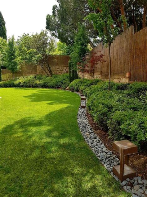 beautiful fence landscaping ideas  beautify  backyard