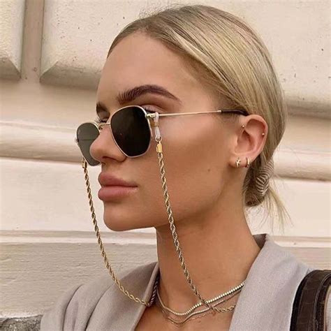 Fashion Simple Metal Twist Glasses Chain Hanging Neck Non Slip Glasses