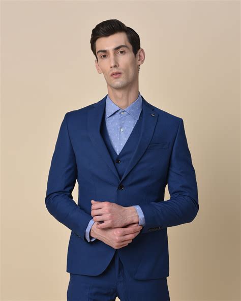 single breasted  piece slim fit suit