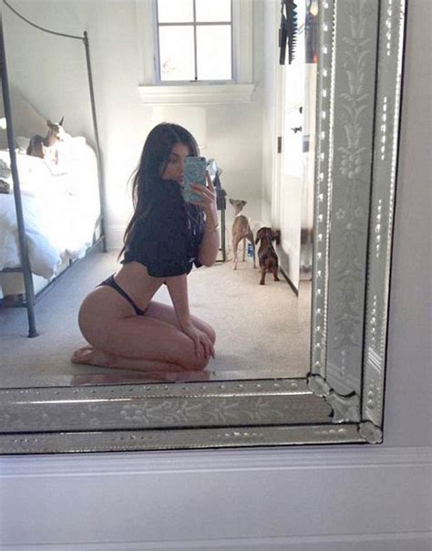 Kylie Jenner Poses In A Skimpy Thong After She S Pictured