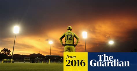 australian female cricketers told to disclose whether they are pregnant