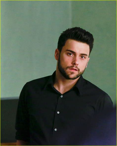 jack falahee confirms he s straight discusses his sexuality for first time photo 3809434