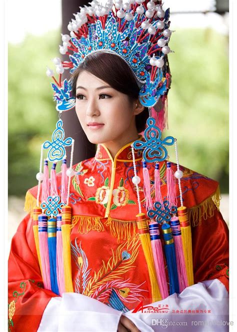 One Of The Many Traditional Chinese Bride Costumes Chinese Bride