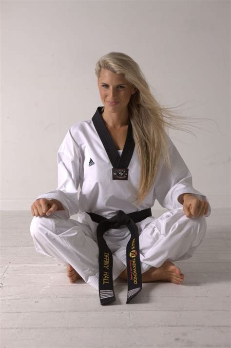 Tiffany Hall Karate Black Belt And Former Australian Biggest Loser