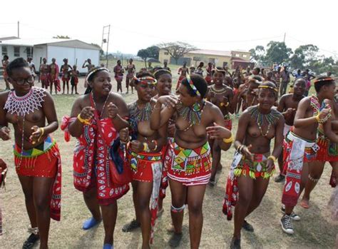 South African Maidens At The Annual Reed Dance Jozi Gist