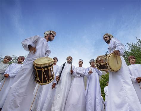 الفنون التقليدية والشعبية العمانية سلطنة عُمان مقالات