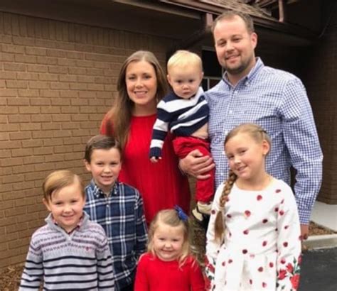 anna duggar did she get pregnant to save josh s career the hollywood gossip