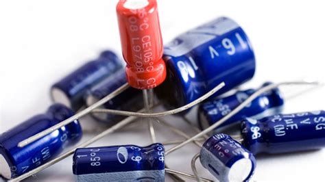 electrical capacitor work