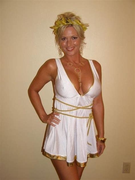 amateur hot blonde mom cosplay mature and milf 18 pinterest sexy hot and hot blondes
