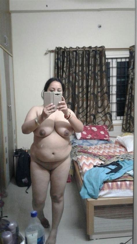big boobs indian desi auntys show her boobs pussy ass 92