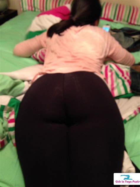 itt pics or video of girls wearing tights yoga pants stockings but must show ass page 33